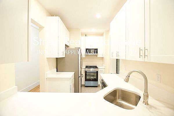 1st image of 106 W 69th St #1-D