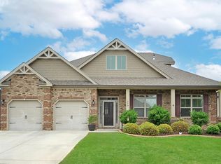 205 Foxhill Dr, Simpsonville, SC 29681