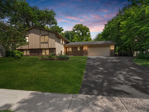 10125 Humboldt Ave S, Bloomington, MN 55431