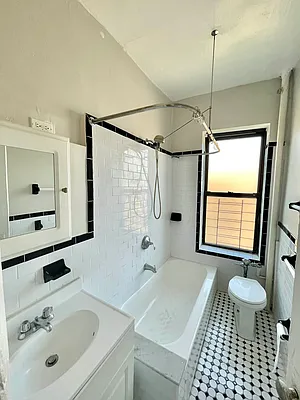 Rented by Pear NYC LLC | media 23