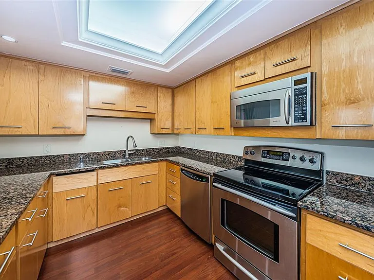 8 Belleview Blvd #601 — Photo 28