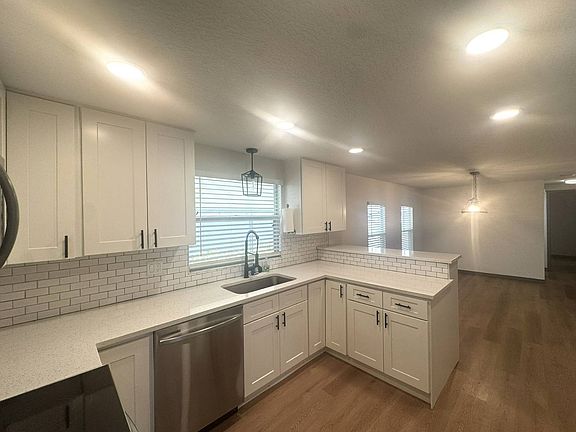 4th image of 1219 51st Ave E Lot 103