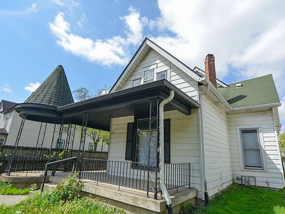 3rd image of 62 N Belleview Pl