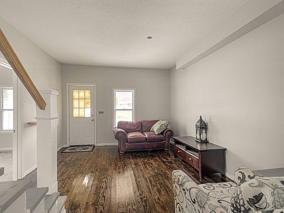 4th image of 502 N Bellaire Ave