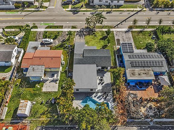 5th image of 1530 N 56th Ave