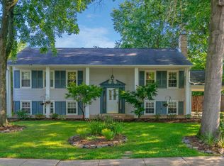 15012 Olddale Rd, Centreville, VA 20120