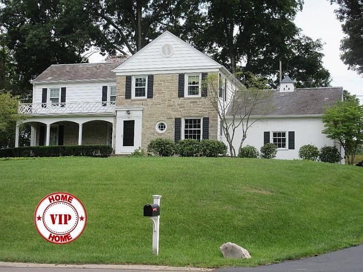 1st image of 33 S Countryside Dr