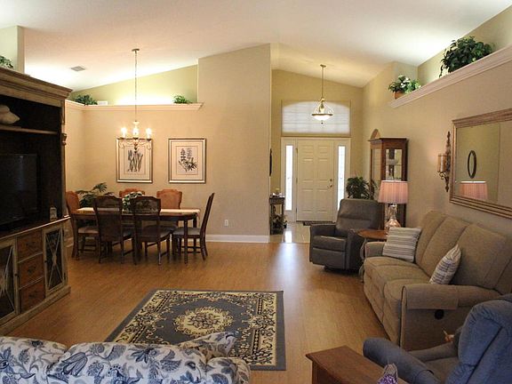 3rd image of 1326 Coconut Palm Cir