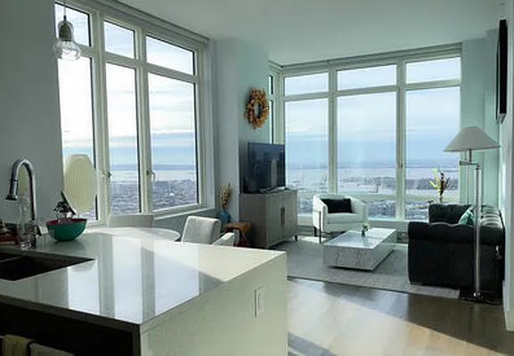 Rented by PAIP | media 10