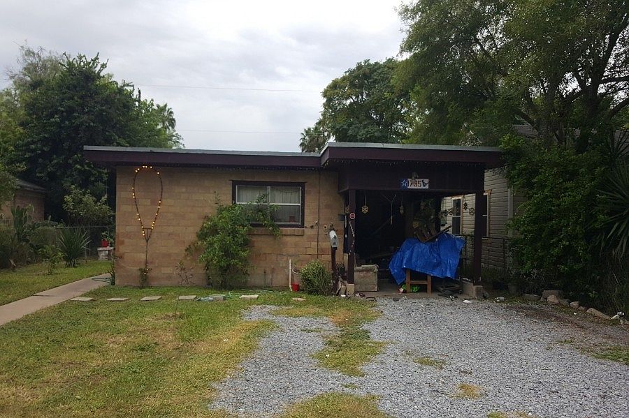 1st image of 1735 W Madison St
