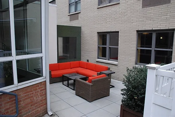 Sold by Citi Habitats | media 23