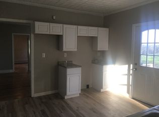 23-25 School St, Holyoke, MA 01040