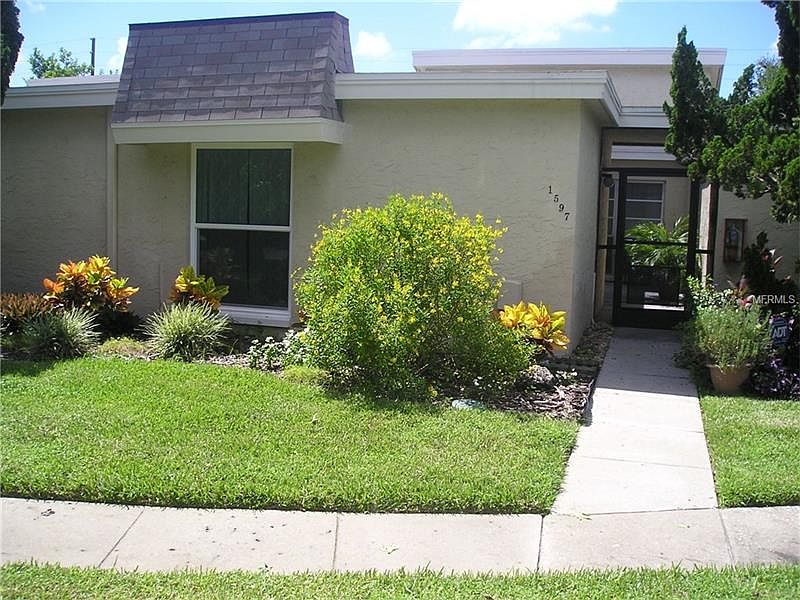 1st image of 1597 Amberlea Dr S