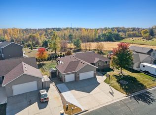 406 Valley View Ln SW, Medford, MN 55049