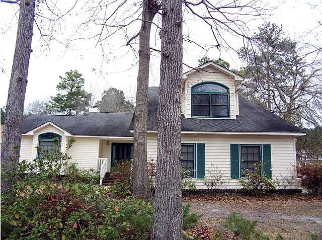 1st image of 103 Loch Lomond St