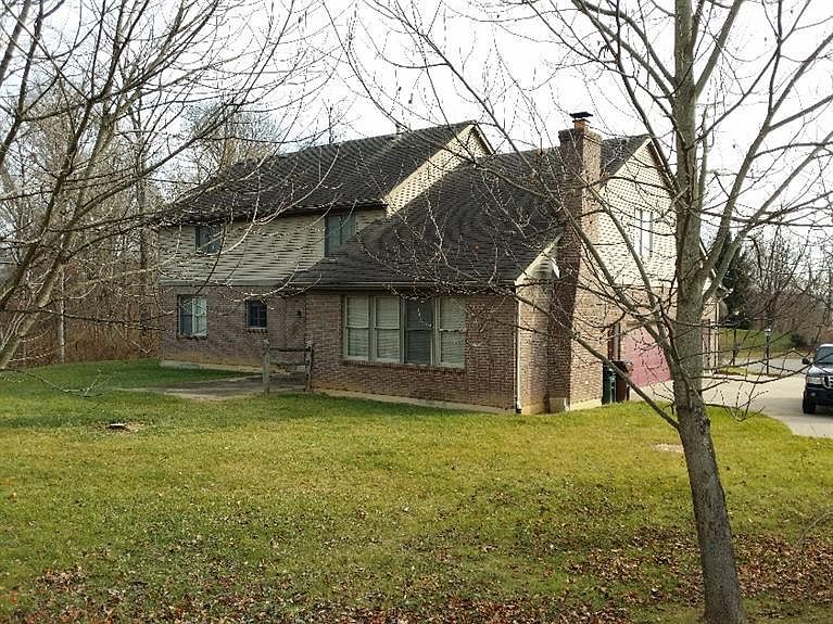 1st image of 32 Wallace Grove Ln