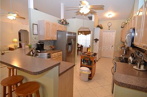 2nd image of 1309 Drury Ln