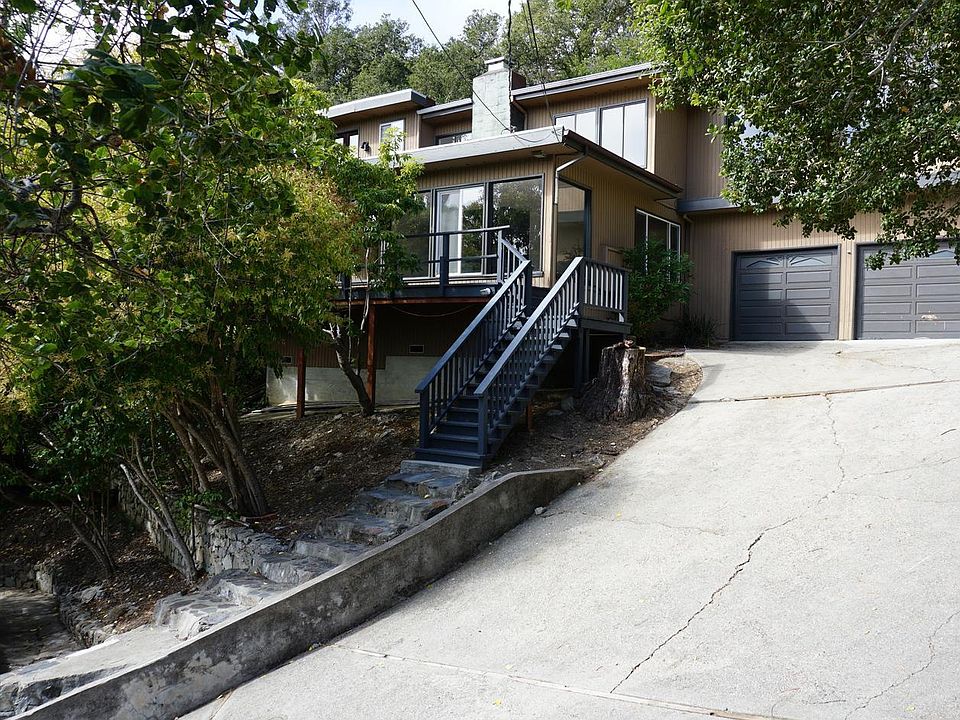 1st image of 107 Fey Dr