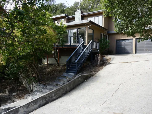 107 Fey Dr, Burlingame, CA 94010