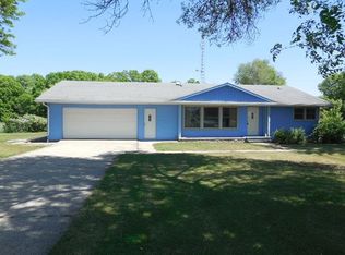 N3106 State Road 22, Montello, WI 53949