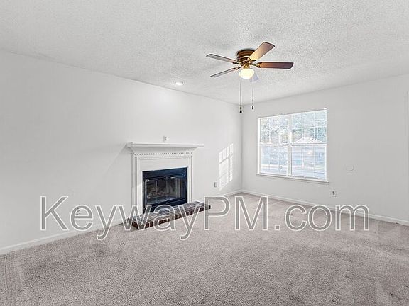 4th image of 2211 Birnam Pl