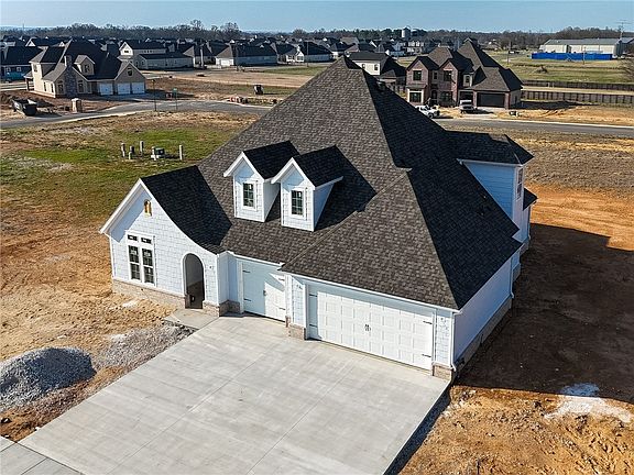 2nd image of 6590 County Ave