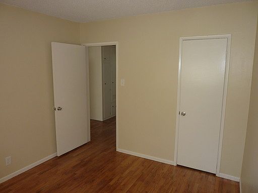 5th image of 4122 W 120th St APT A