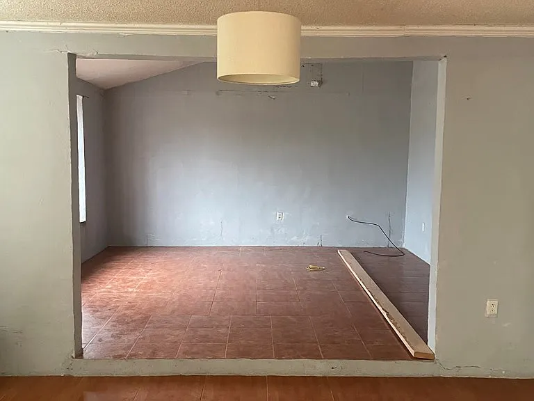 3222 Yucca Loop — Photo 5