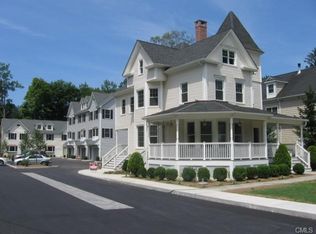 613 Main St APT A2, Ridgefield, CT 06877