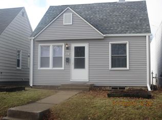 1911 S 69th St, West Allis, WI 53219
