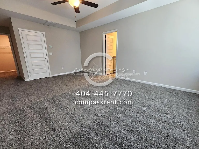 228 Lyndon Way NW — Photo 15