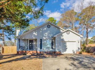 3681 Highgate Dr, Hope Mills, NC 28348