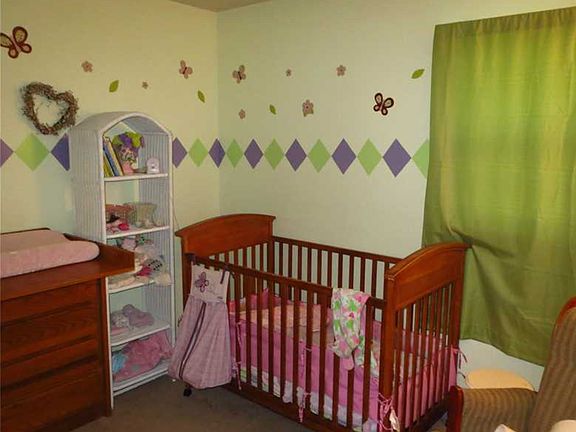 2nd bedroom