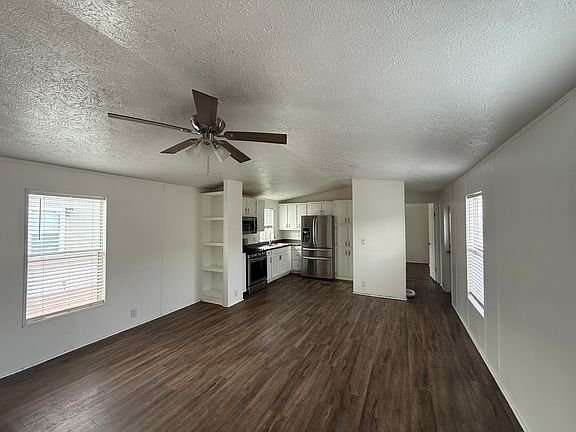 3rd image of 1010 E 1st St #14