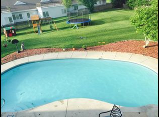 1370 Eliot Trl, Elgin, IL 60120