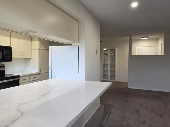 5000 S Centinela Ave, Los Angeles, CA