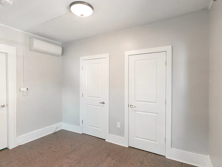 1002 N Aurora St — Photo 162