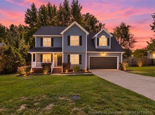 4129 Batesburg Dr, Hope Mills, NC 28348