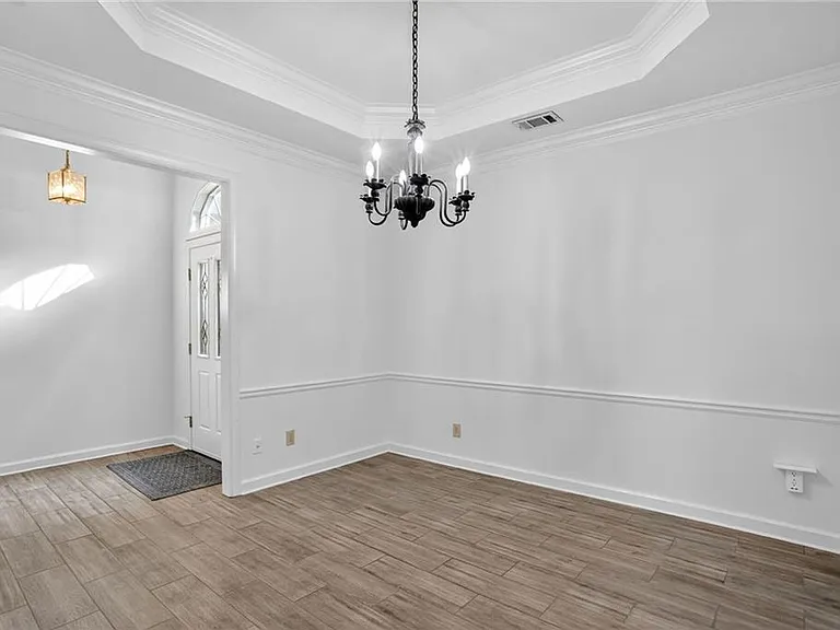 10825 Pinewalk Forest Cir — Photo 13