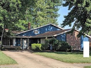 4655 Ashbury Park Dr, North Olmsted, OH