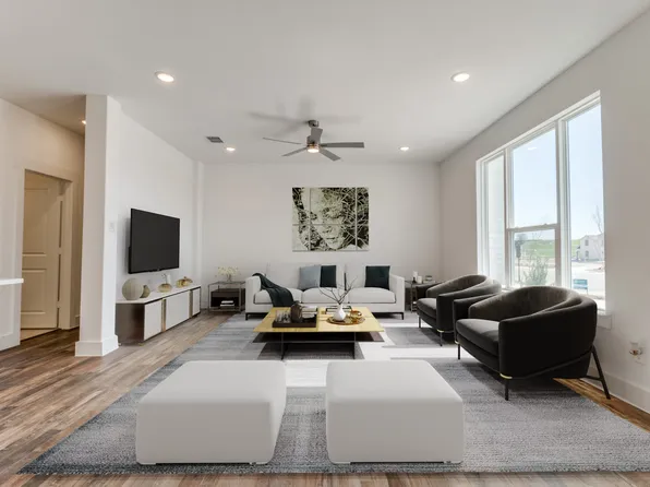 Jenna - Old World Plan, Talia