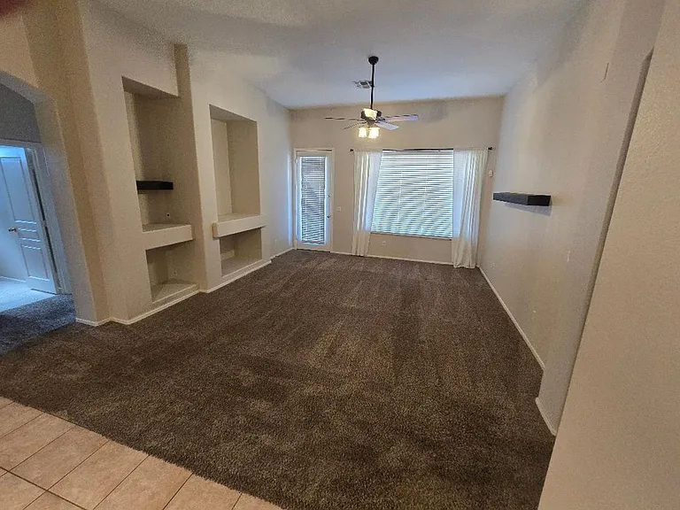 1772 E Powell Way — Photo 5