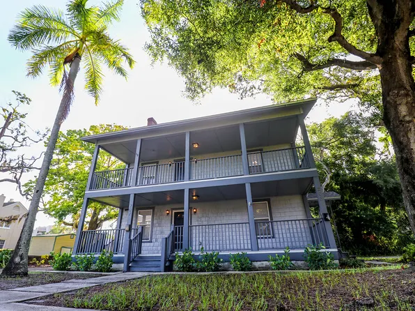 203 16th St W #203, Bradenton, FL 34205