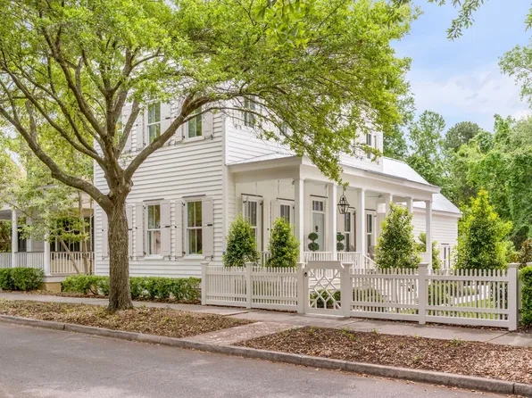 56 Sowell St, Mount Pleasant, SC 29464