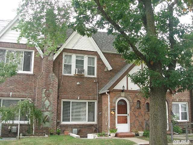 1st image of 22213 Edmore Ave