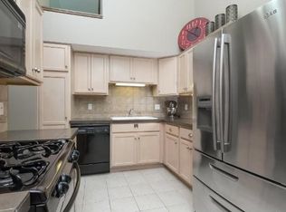 10466 Bloomington Fwy W, Bloomington, MN 55431
