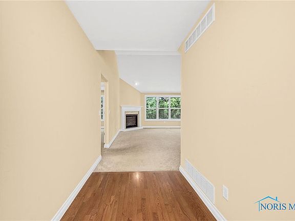 4th image of 8457 Birchwood Ln