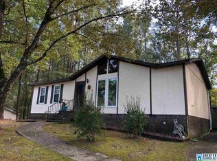 916 Burnt Pine Dr, Maylene, AL 35114