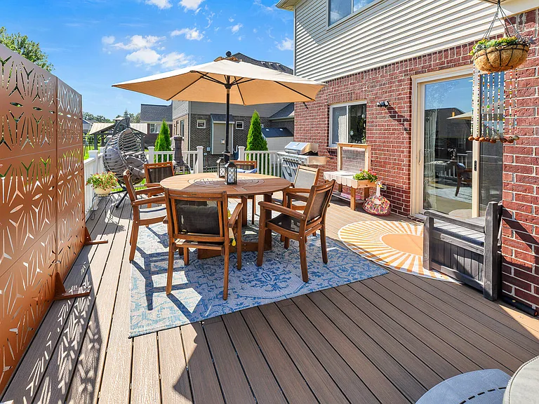 26574 Bronx Dr — Photo 37