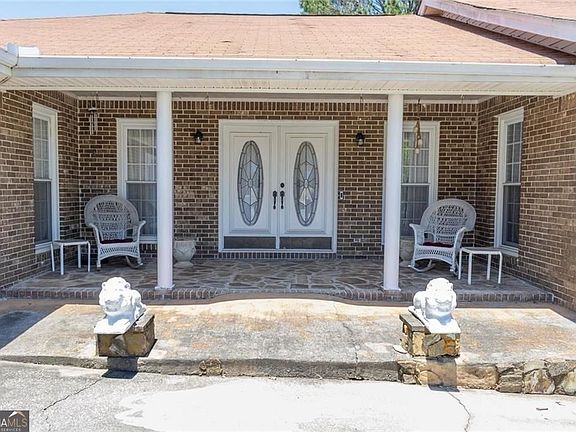 2nd image of 4625 Lovvorn Rd